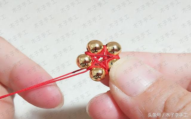 国庆节黄色五角星制作,五角星项链的编法