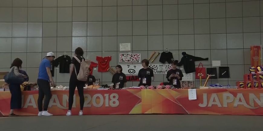 惠若琪赛场,惠若琪赛场热身