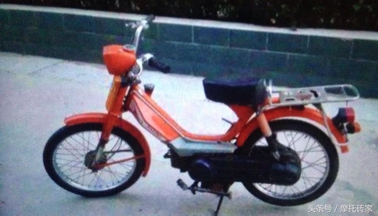 无法忘却的金属般的脆声-重庆嘉陵CJ50狗儿车,油蚱蜢