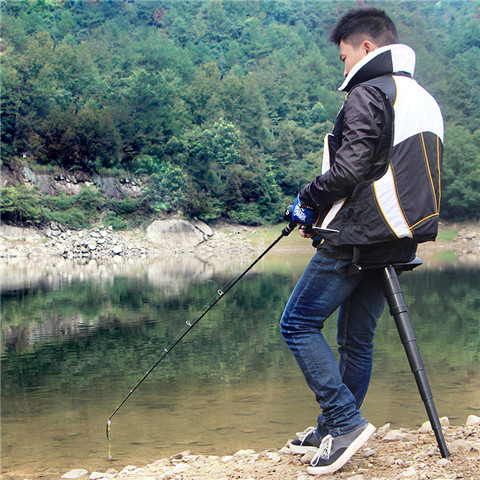 电鱼违法不安全！牛人新研“钓鱼神器”自动吸鱼，中国人太厉害了