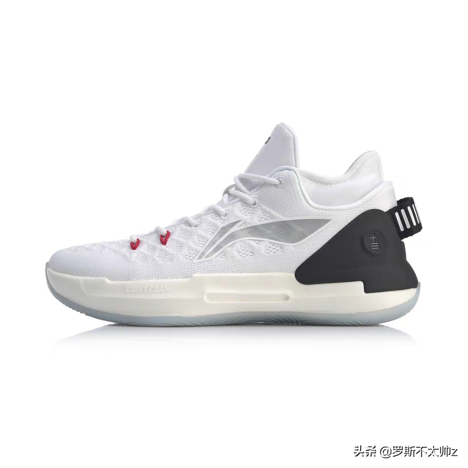 李宁600-700实战篮球鞋后卫,推荐几双后卫比较好看的篮球鞋