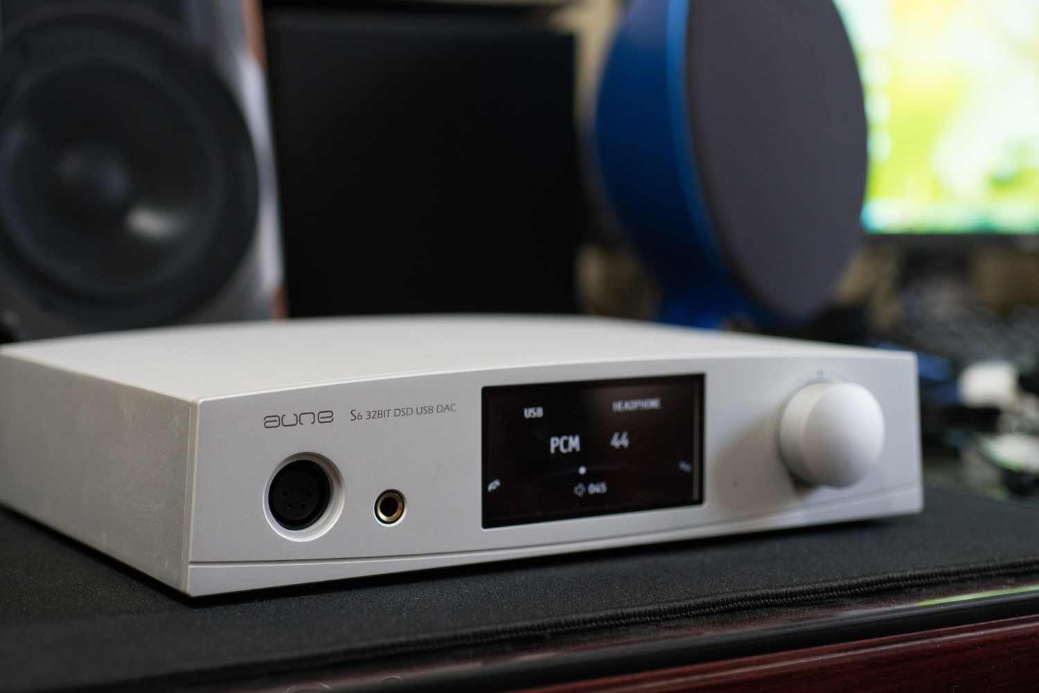 均衡、省心的桌面之选，拔草AuneS6解码耳放一体机