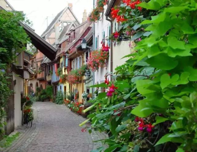 一生必去的100个最美小镇,世界上最美的100个风景小镇