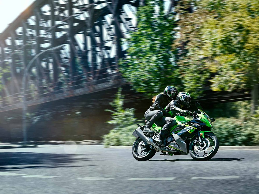 川崎ninja125价格,川崎发布全新ninja250入门级跑车