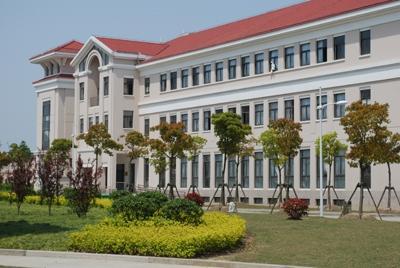范冰冰是北京电影学院毕业的吗,范冰冰大学毕业于哪所学校