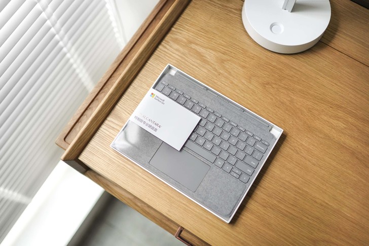 备机的首选，微软MicrosoftSurfaceGo开箱