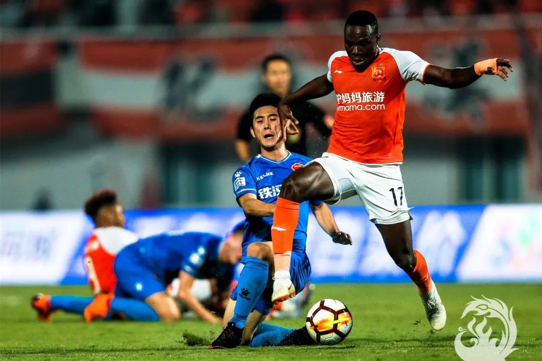 武汉卓尔拉斐尔现在情况怎样了,中甲积分榜武汉卓尔拉斐尔