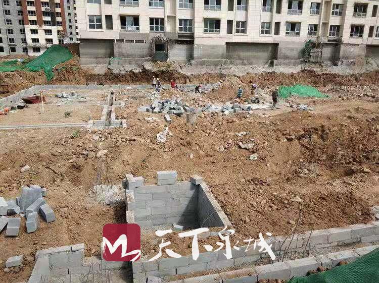 市中“黄黑榜”制度成治尘“杀手锏”38家单位首入“光荣榜”8家“逆袭”退“黑榜”