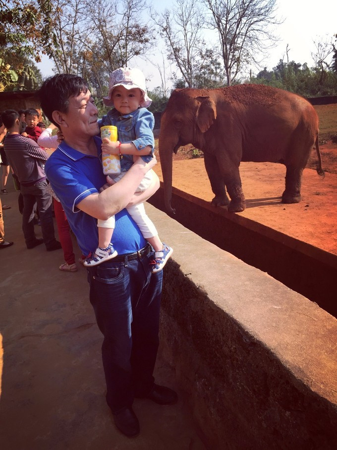 全家人三亚旅游,全家人游海南三亚旅行照片