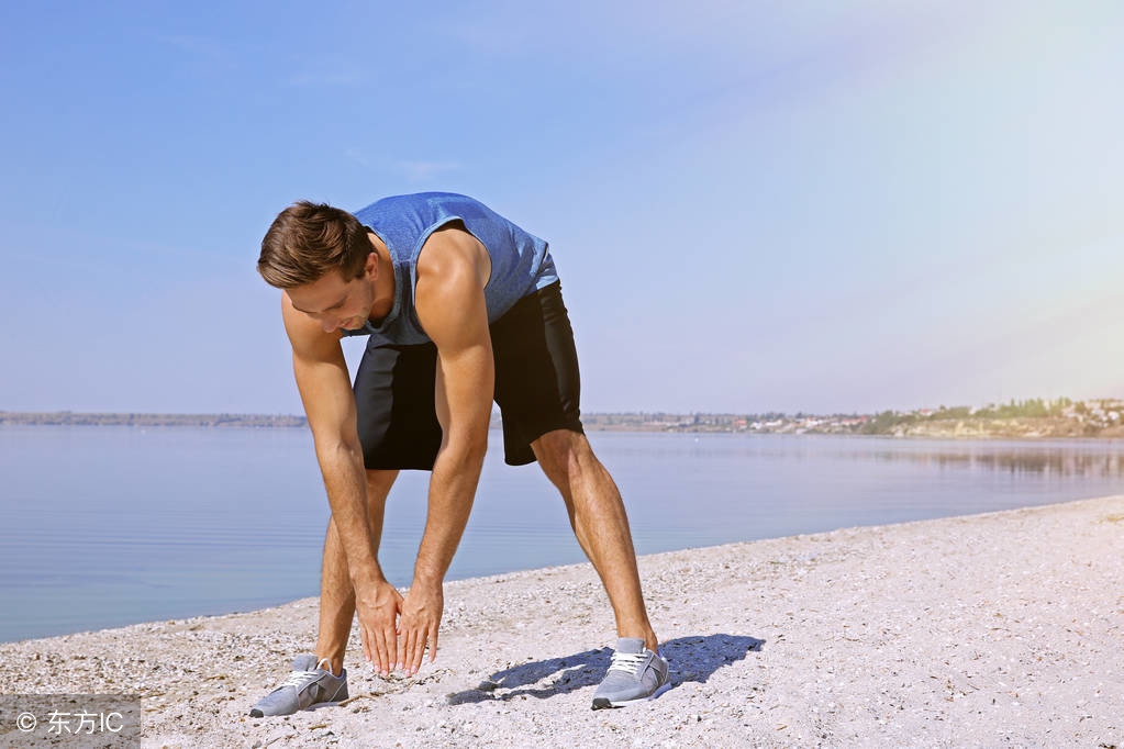 腰酸背痛做理疗对身体有用吗,腰酸背痛做针灸还是推拿