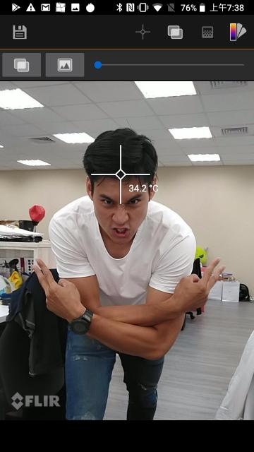 生而硬派！测距、空气检测、热成像三合一CATS61最牛铁人手机！