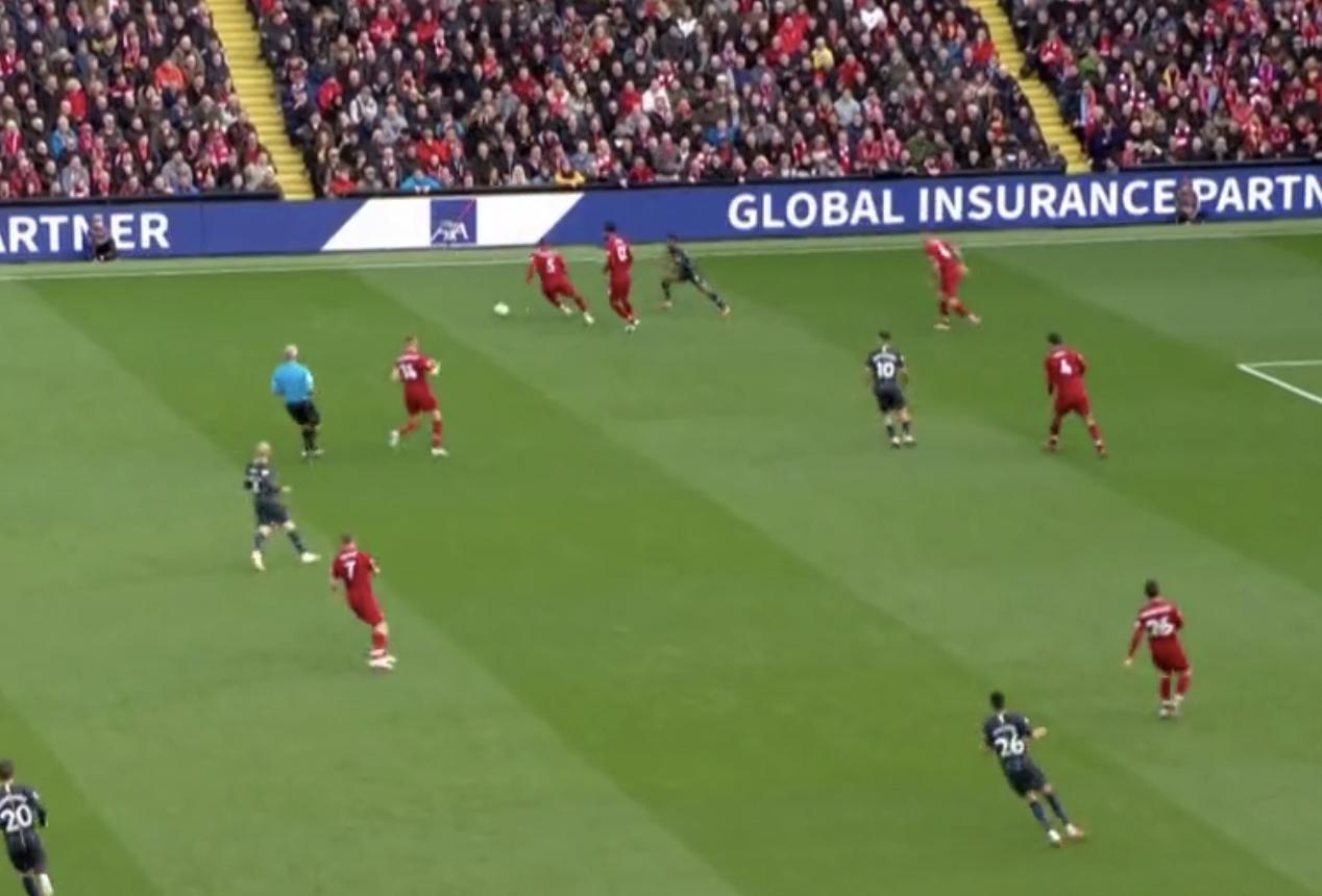 战术分析曼城1比2切尔西,利物浦战术板