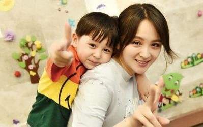 邓莎买衣服被当小偷后续,邓莎买东西事件