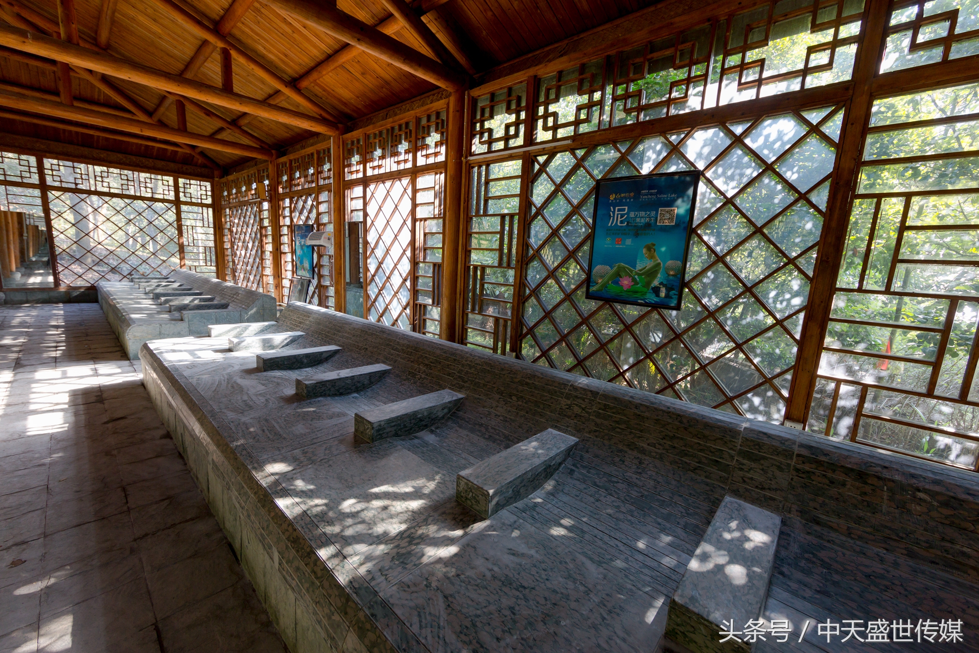 嘉鱼山湖温泉推荐,嘉鱼爱马仕