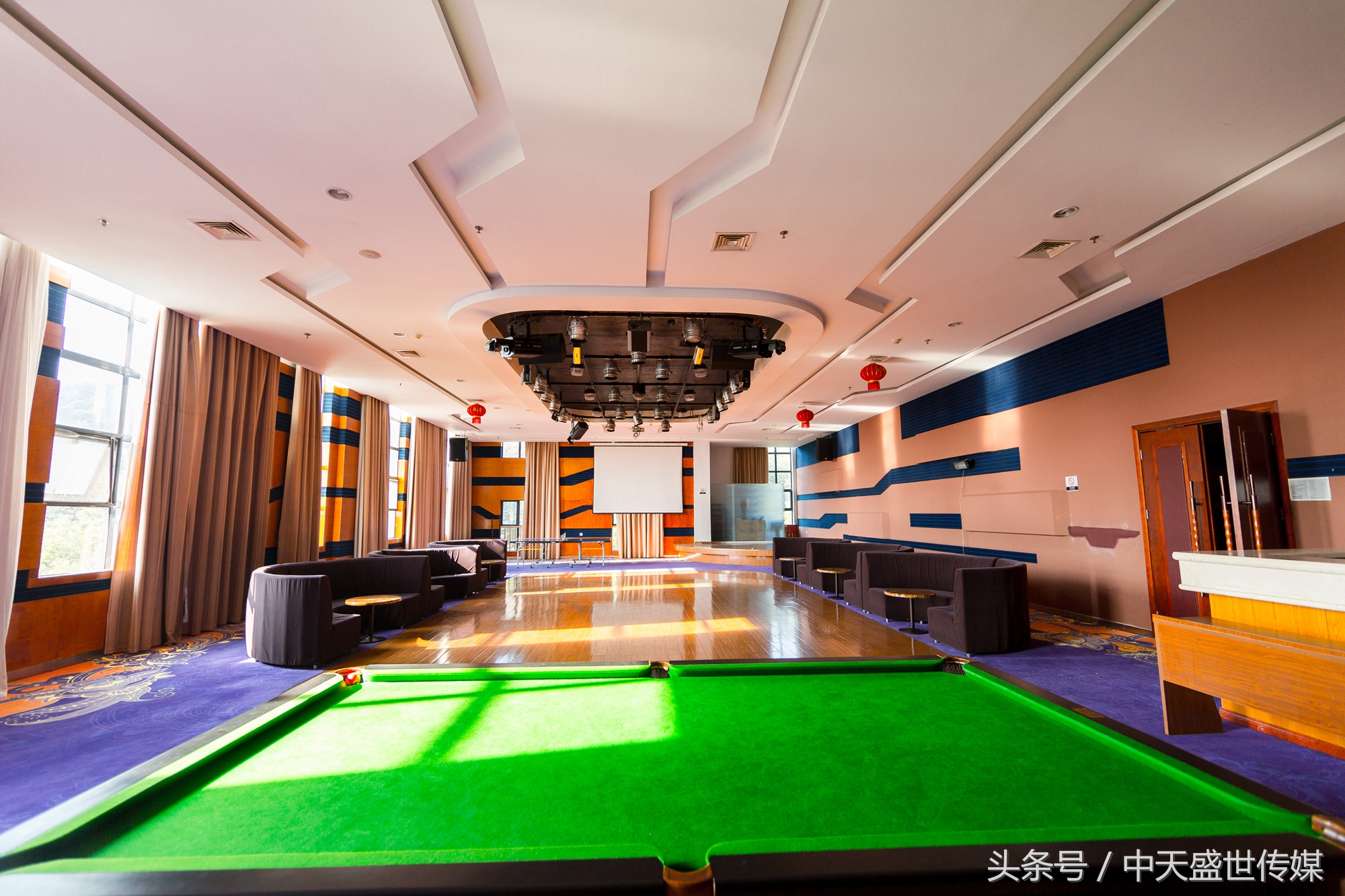 嘉鱼山湖温泉推荐,嘉鱼爱马仕