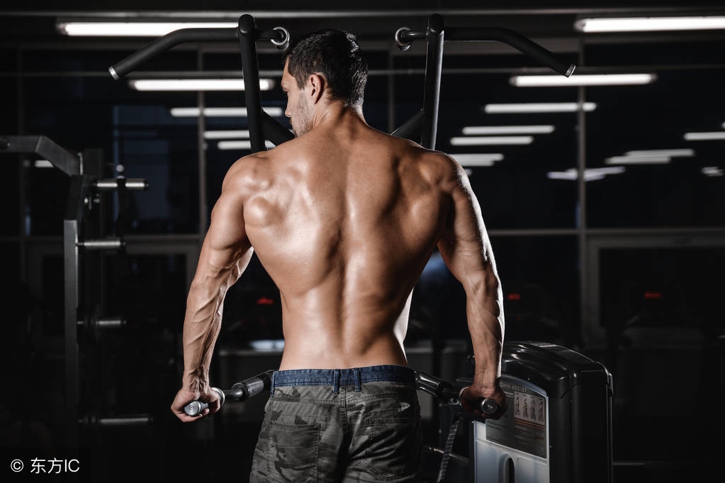 硬拉怎么避免腰拉,该怎样硬拉