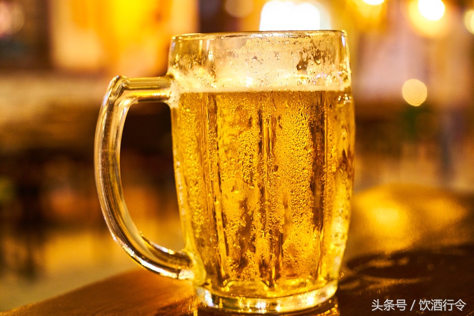 朋友聚会酒怎么喝不尴尬,朋友聚会如何避免尴尬游戏