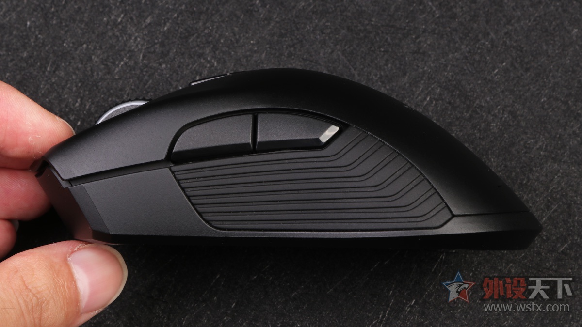 雷蛇眼镜蛇续航,雷蛇巴塞利斯蛇终极版鼠标测评