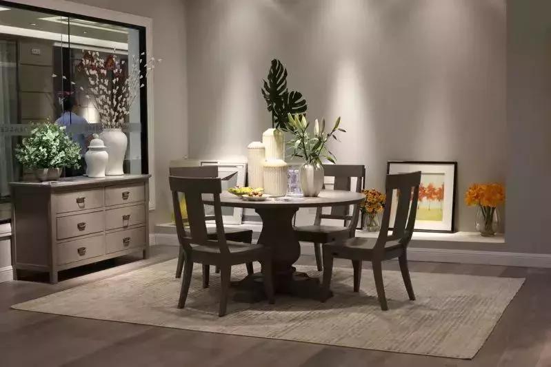 自然生活丨北美之家-森林居原木色系成都富森·美家居店倾情绽放