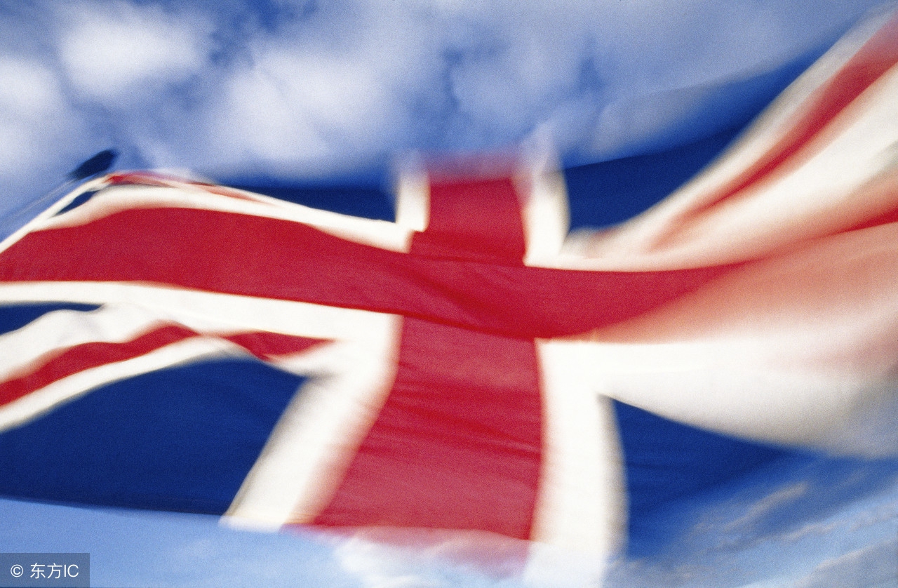 怎样区分lv的真假衣服,lv三合一从外观上如何辨真假