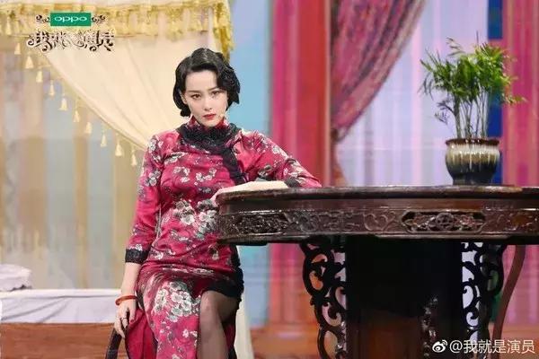 气质气场兼具的章子怡最喜欢用的口红色号！