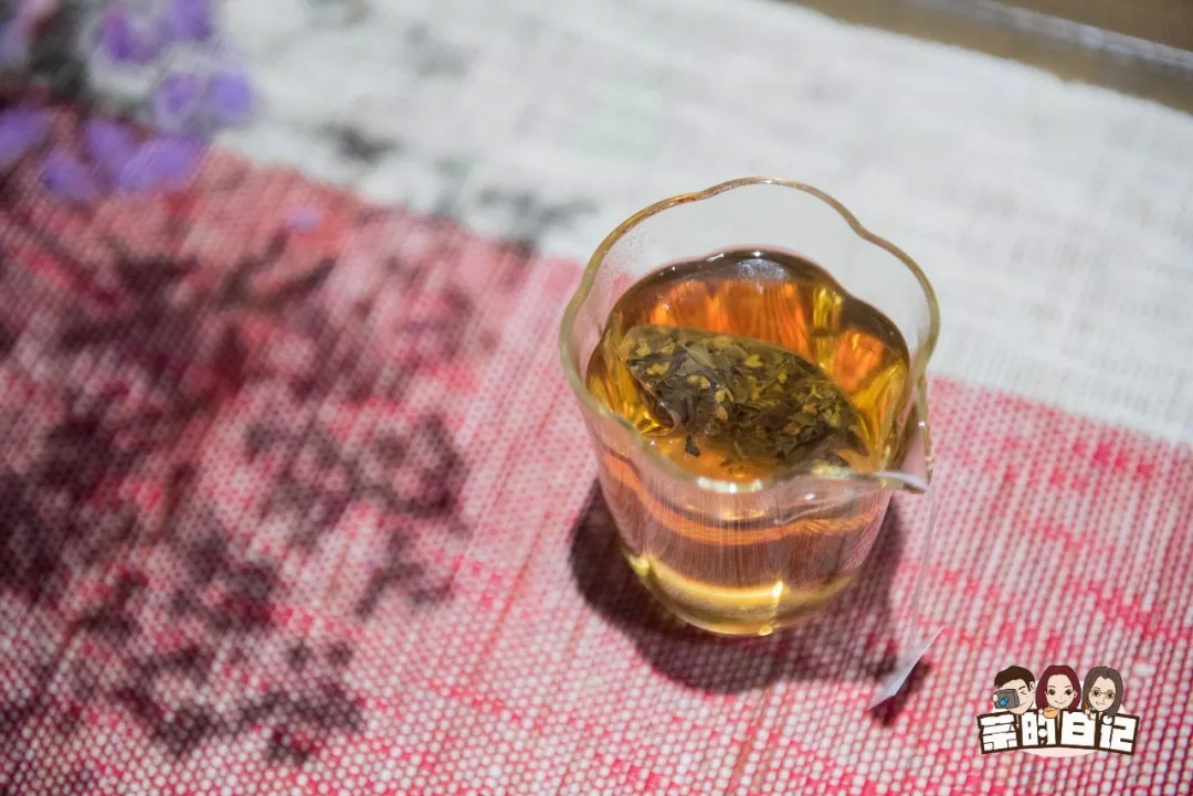 金桂飘香沁人心脾,桂花白茶的口感