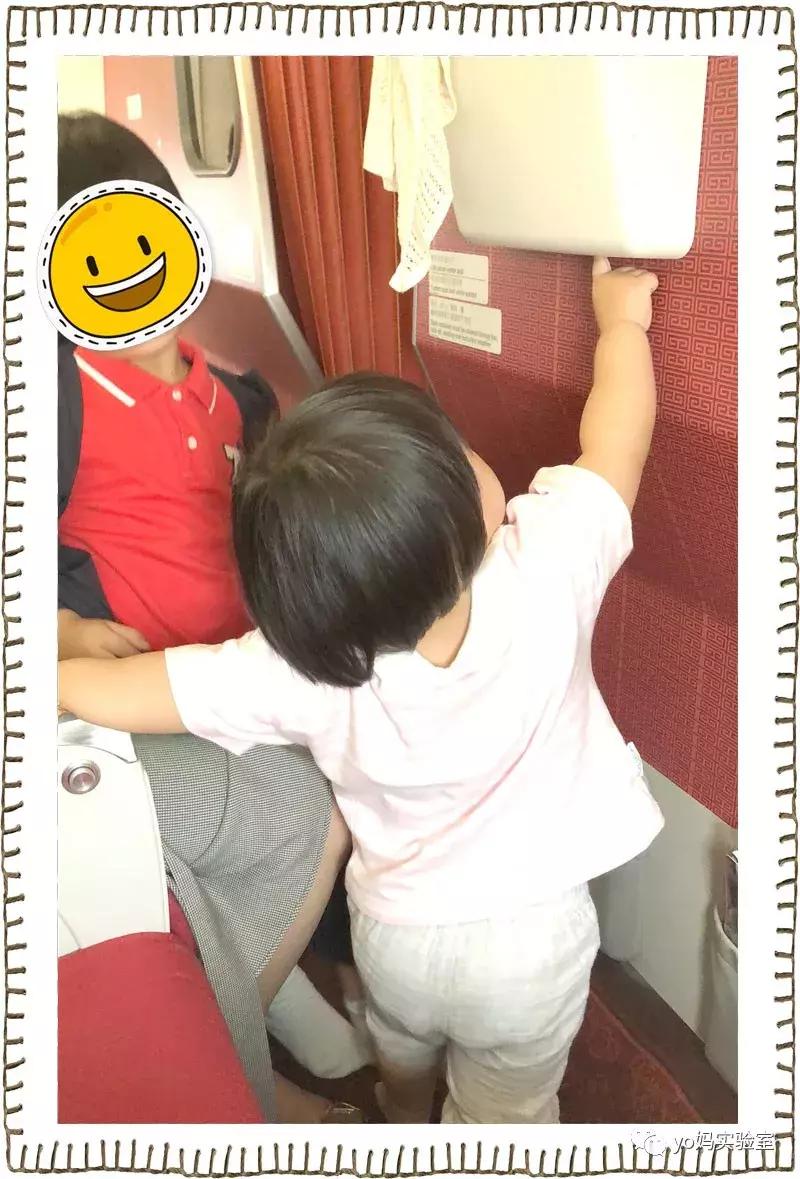 带着两个小孩真的累,带着俩孩子去深圳