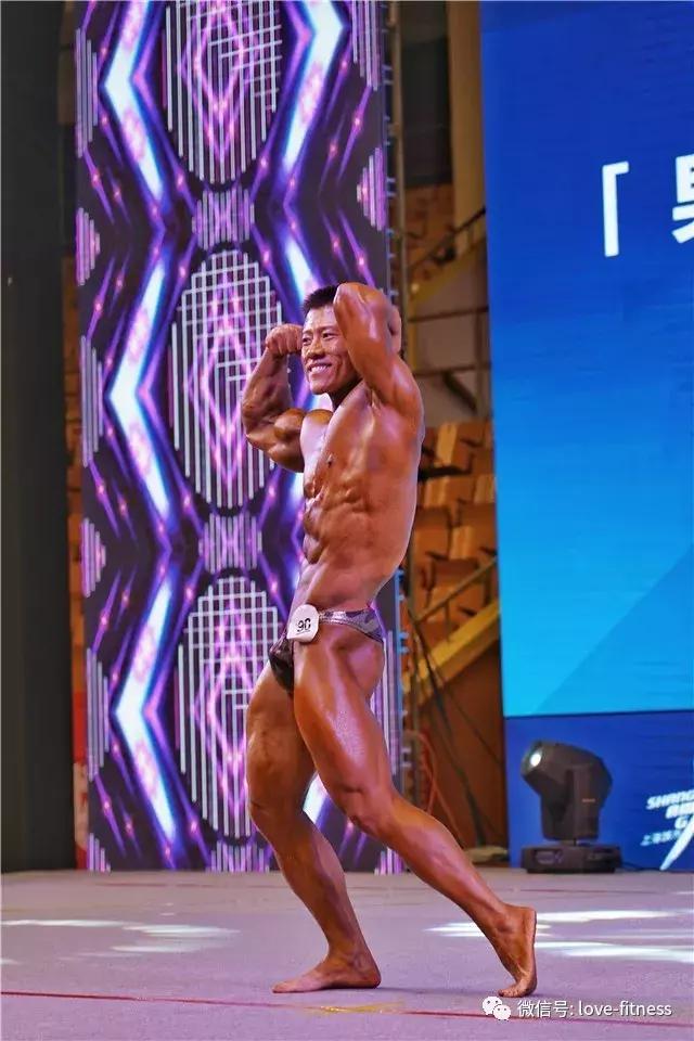 77公斤级力量举深蹲卧推硬拉记录,三大肌肉卧推硬拉深蹲