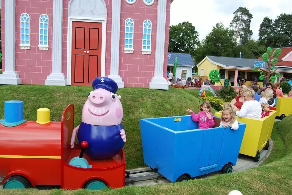 小猪佩奇主题乐园上海如何玩儿,11月小猪佩奇主题乐园