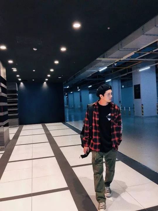 冬季格纹穿搭推荐,冬天适合什么格纹单品