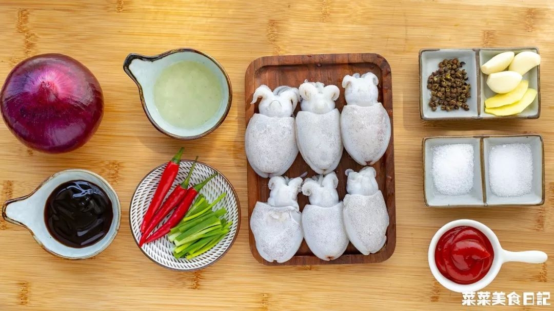 鲜鱿鱼墨鱼仔做法,章鱼墨鱼仔做法