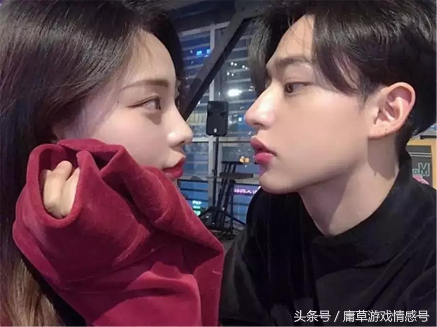 怎么让男生一直想亲你,让男生忍不住心动3瞬间