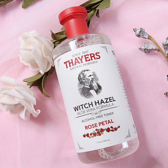 哪些成分的化妆水不能用,适合干皮巨补水保湿的精华液