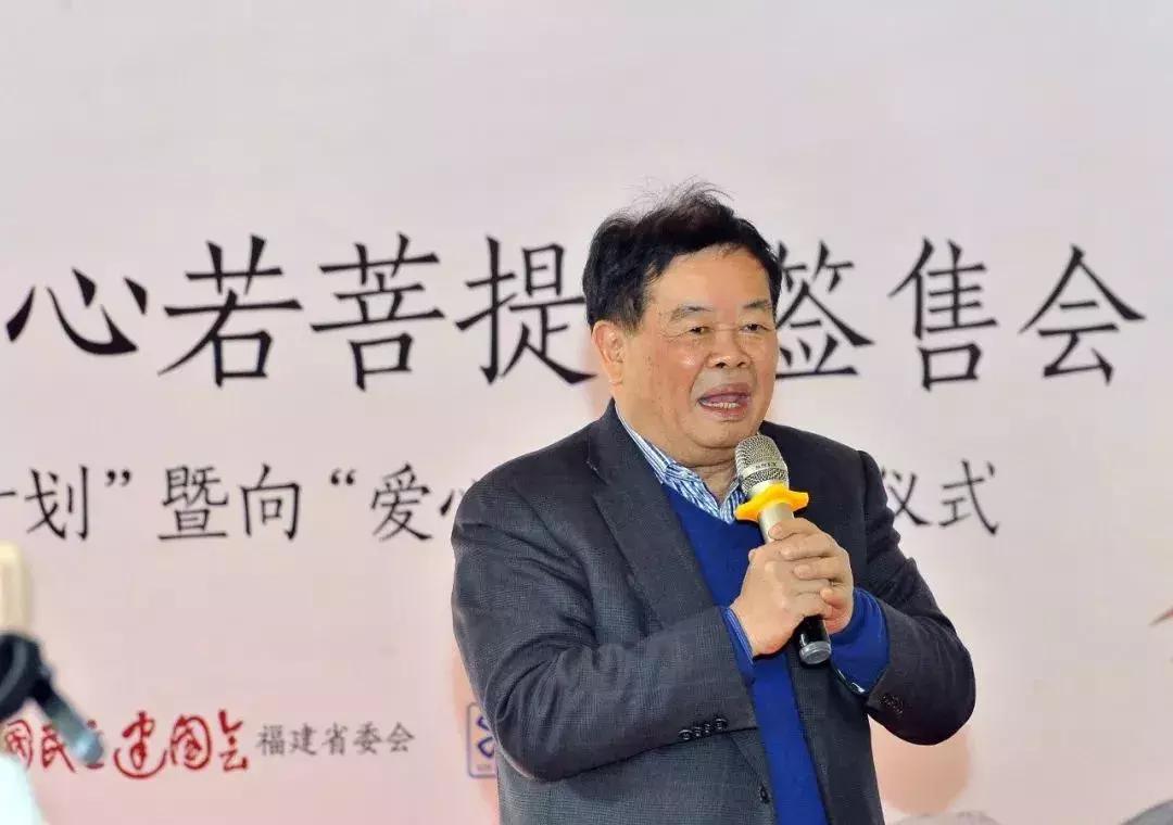 曹德旺有难处的时候谁帮助了他,曹德旺和任何人保持距离