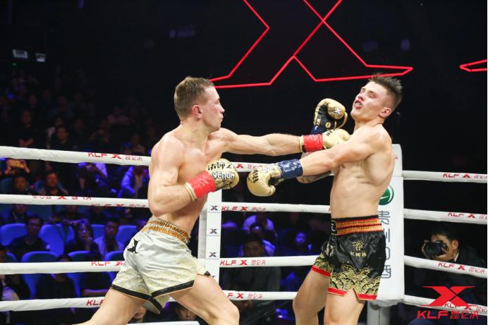 昆仑决77落幕，冯兴礼爆冷胜乔奈，中国力量杀入诸神总决赛