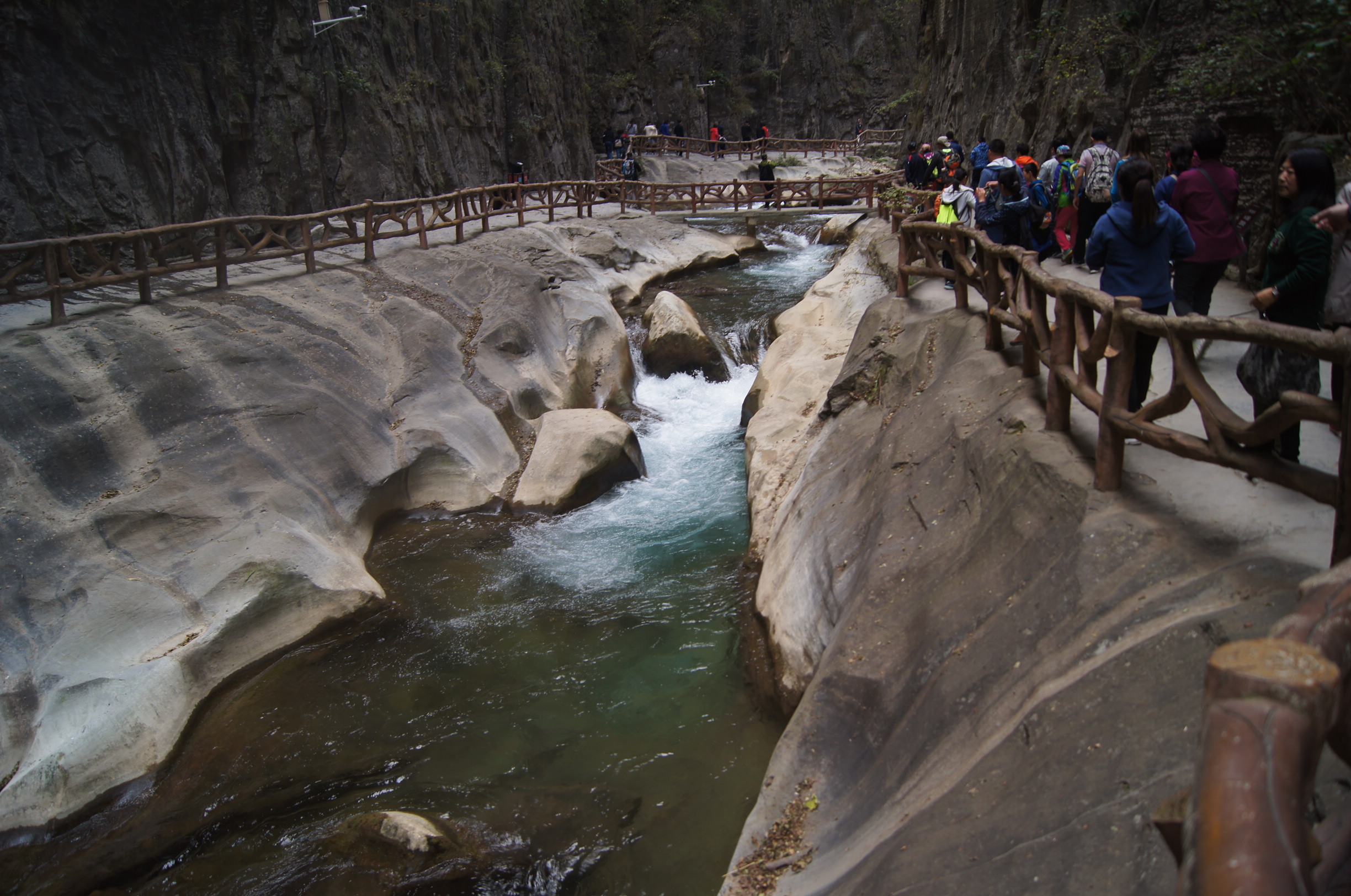 八泉峡欢迎你,八泉峡行走山水间