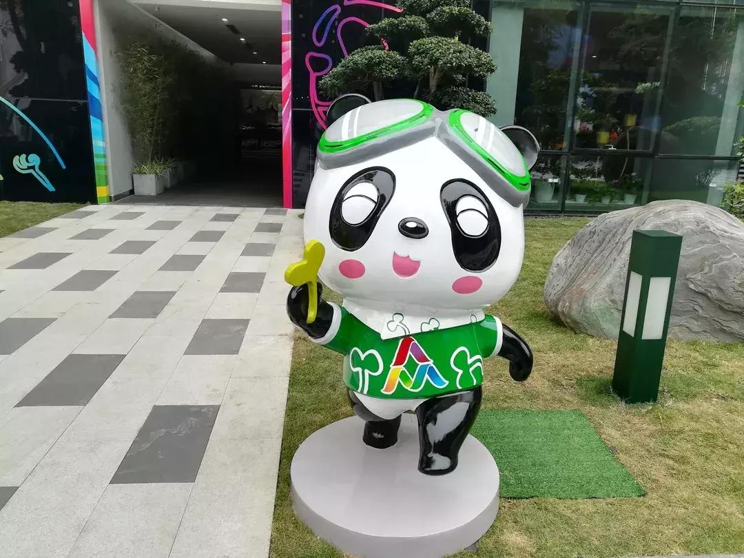 “蓉蓉”诞生记｜来成都高新“菁蓉汇”，不和“蓉蓉”合影就亏啦