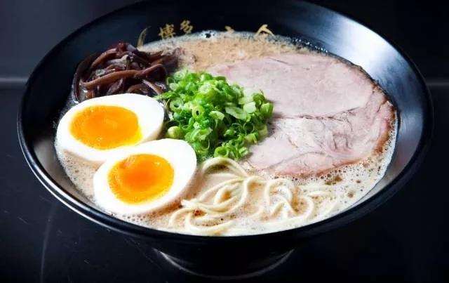 在日本排队吃拉面,天津排名前三的拉面