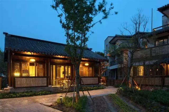 适合年轻人喜欢的国潮风民宿,7家极简民宿