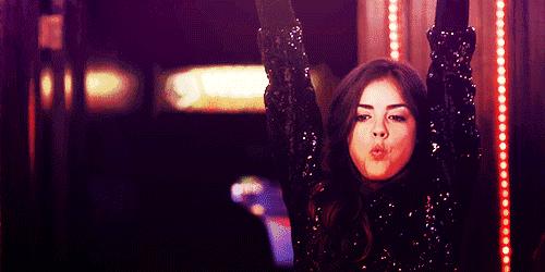 徐峥沈腾同框视频,徐峥沈腾等人合影