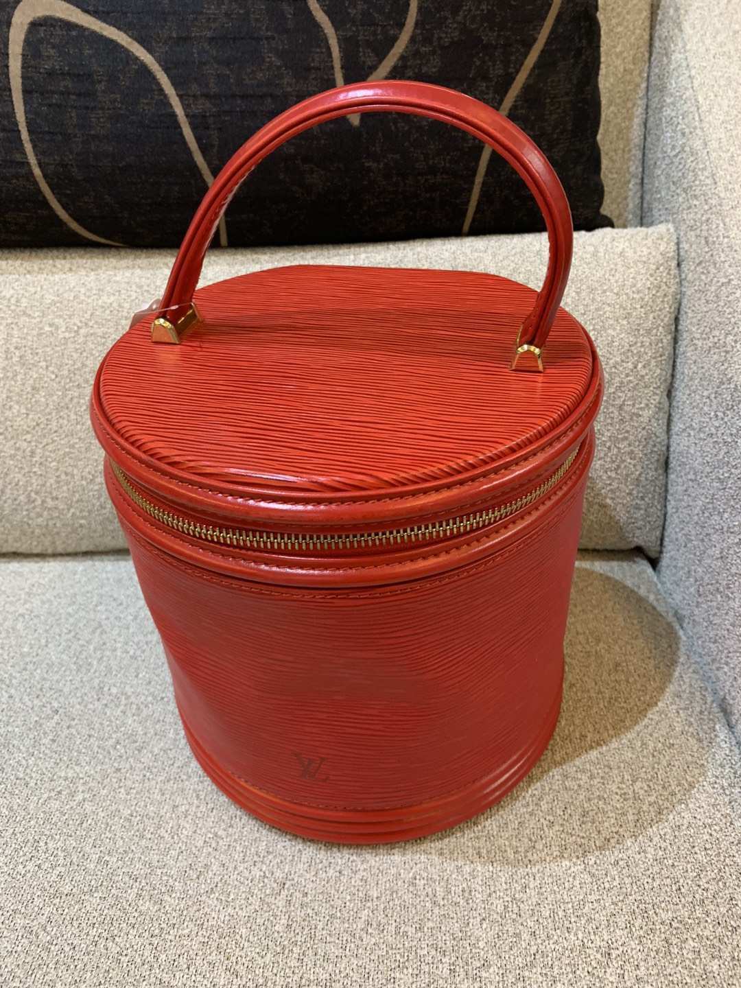 日本lv中古奢侈品价格,日本大阪lv中古店