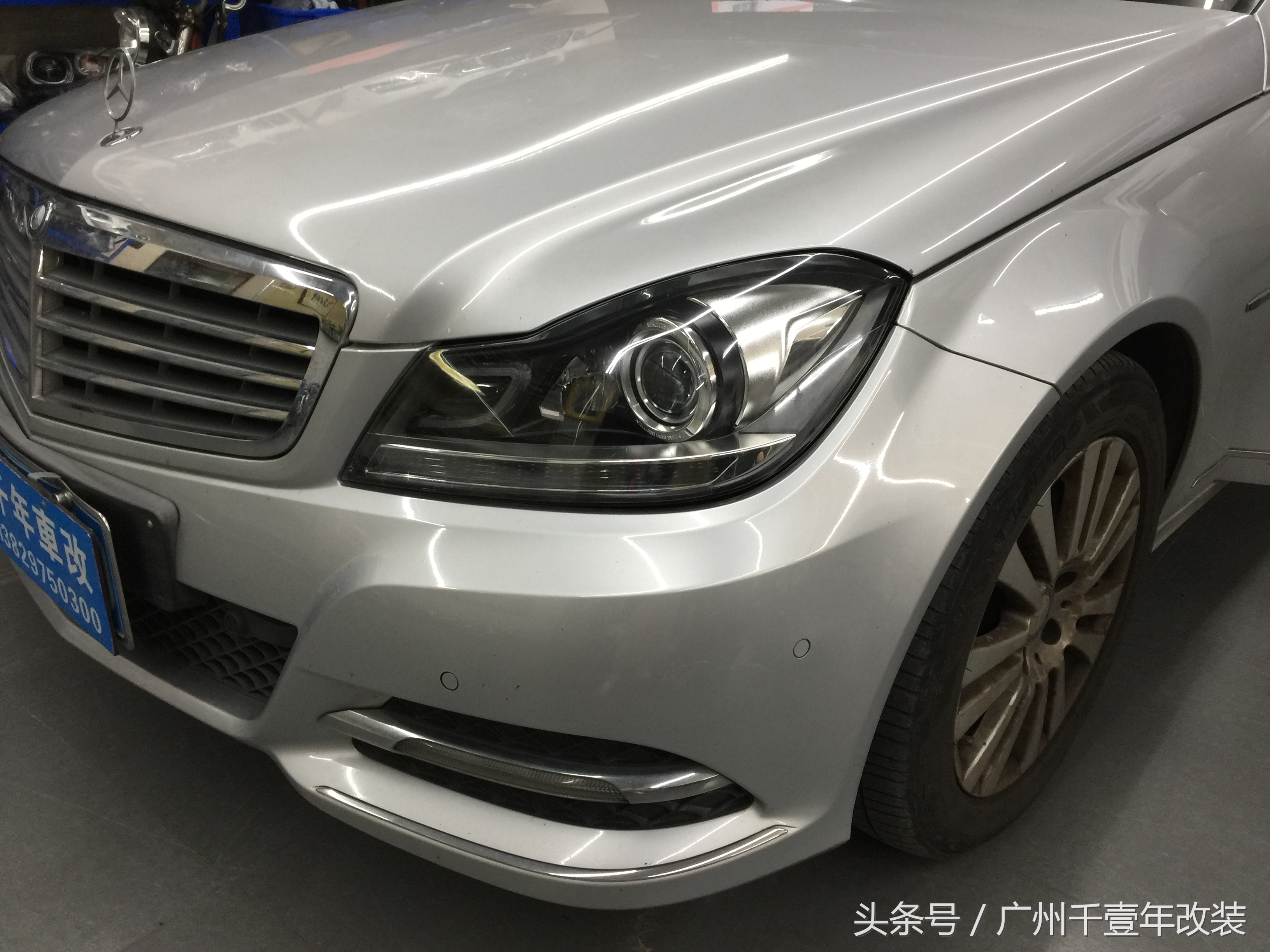 奔驰c级w204尾灯改装,奔驰c级w204右前大灯全部不亮