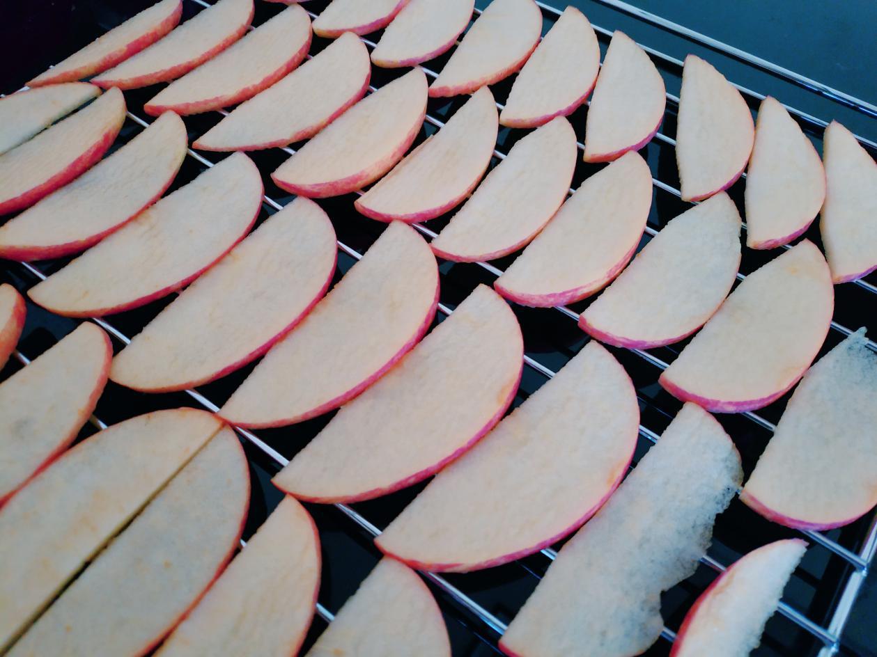 小妙招香蕉吃不完千万别扔了,香蕉吃不完怎么弄香蕉片