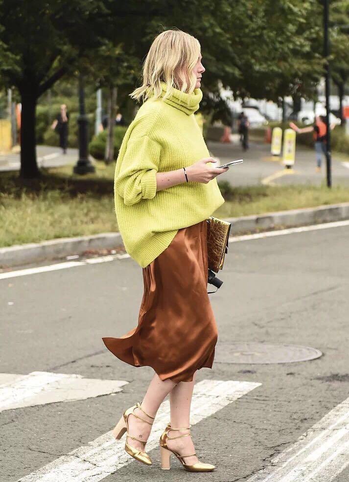 2018冬季毛衣穿搭图片,今年流行爆款毛衣ins气质穿搭