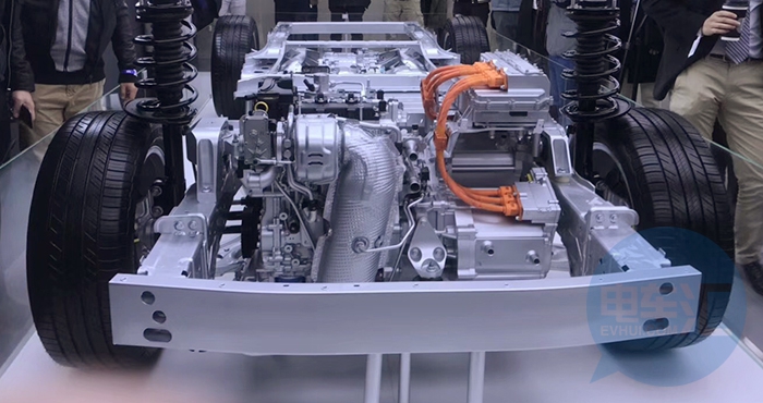 重磅｜快来看！写了N稿PPT后，李想的车和家终于发布了真实的产品