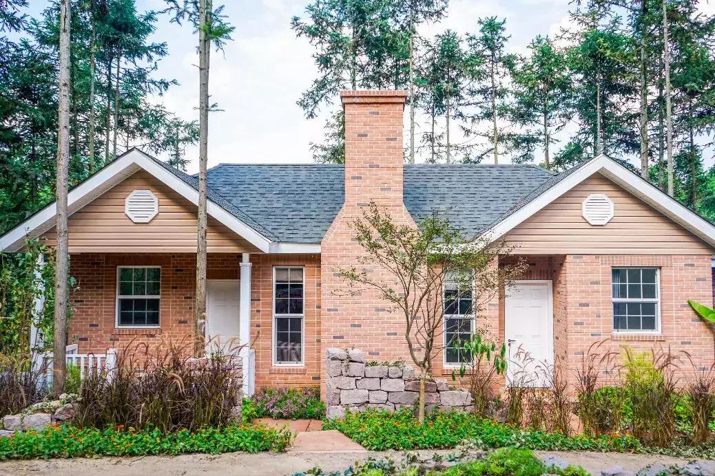 这片媲美京都的红叶之森只藏15栋梦幻树屋，杭州1.5h直达！