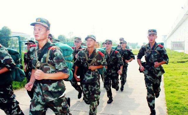 新兵能不能吸烟,新兵入伍后允许吸烟吗