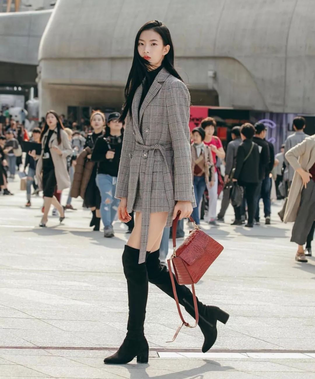 你知不知道,你的腿型这样穿靴子很难看?丨时髦诊所