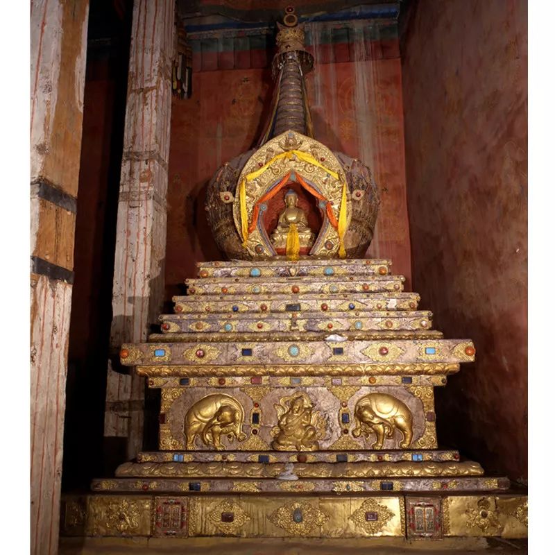 拉萨的布达拉宫到底藏了什么秘密,西藏布达拉宫能看到前世今生