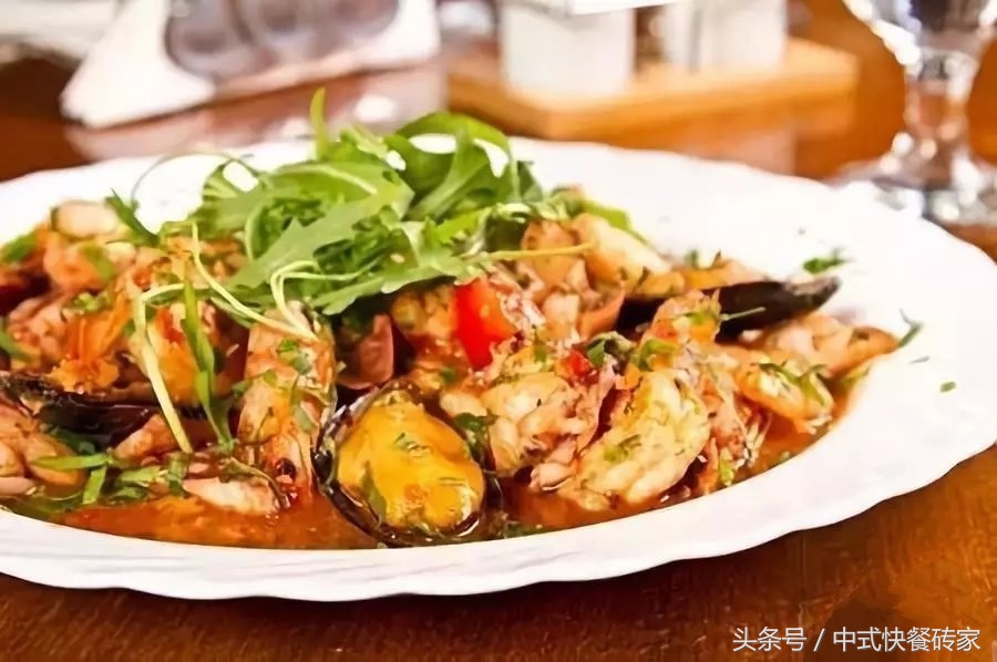 特色家常菜四道好吃的让你忘不了,特色家常菜地三鲜大家喜欢吃不